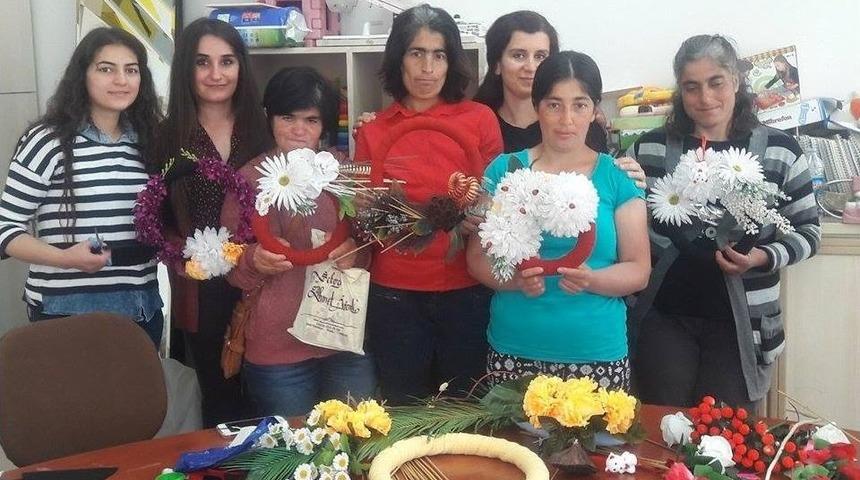 &rsquo;engelsiz Eller&rsquo; At&ouml;lyesiyle Engelleri Aştılar