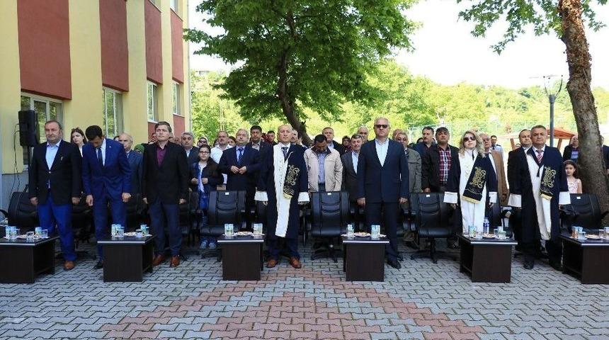 Yenice Myo&rsquo;da İlk Mezuniyet Sevinci