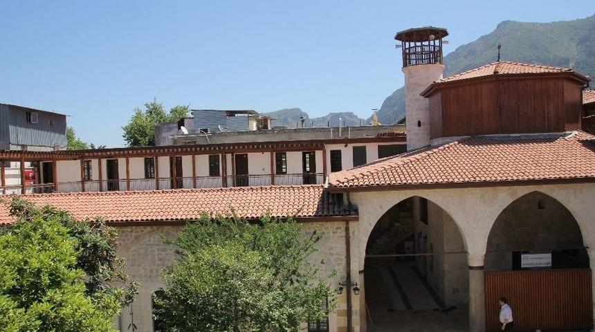 Kurşunlu Han Esnafı İş Yerlerini İstiyor