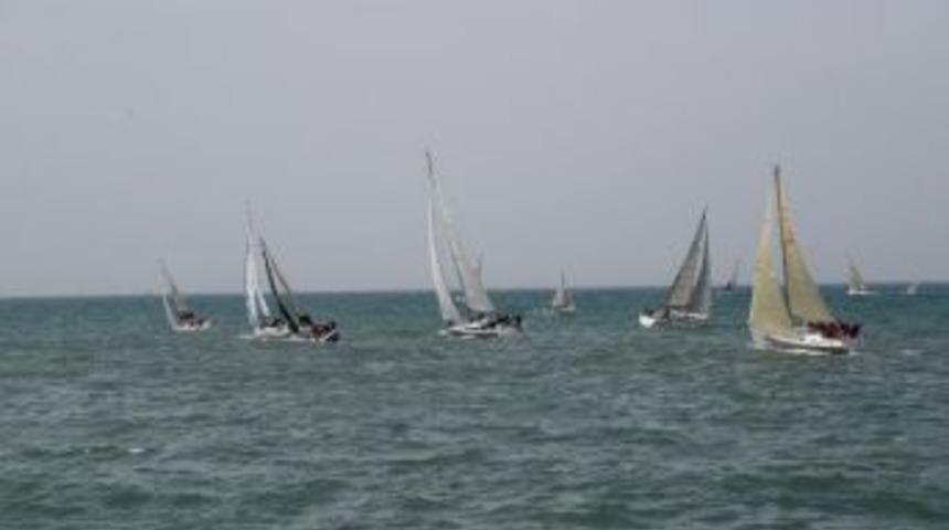 Ünlüler Organ Bağışı Için Yelken Yarışı Yapacak