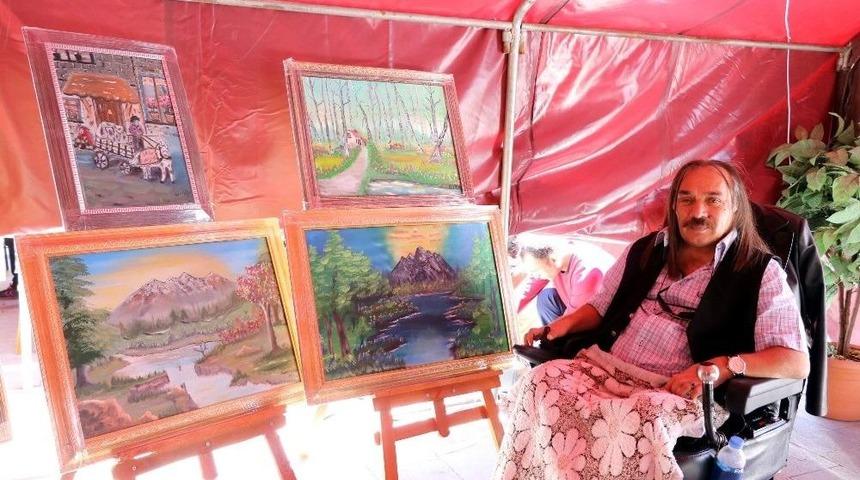 Yozgat&rsquo;ta Engelliler El Emeklerini Sergilediler