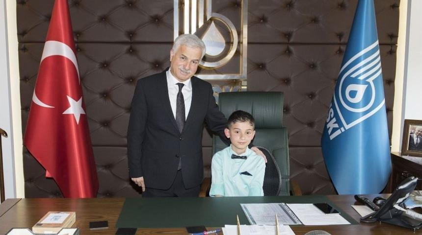 Minik &Ouml;ğrenciden Tasarruf Kovası