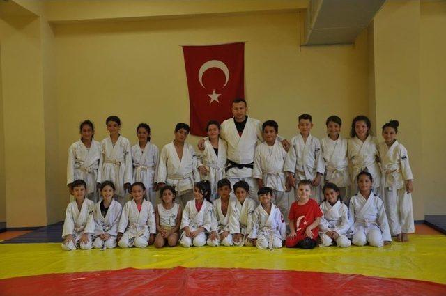 Bilecik Belediyesi Yaz Spor Okulları Açılıyor