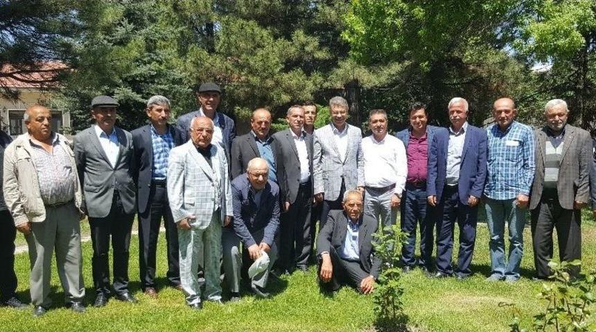 Boğazlıyan K&ouml;y Muhtarları Kayseri Şekerdeki İstikrarın Devamını İstedi