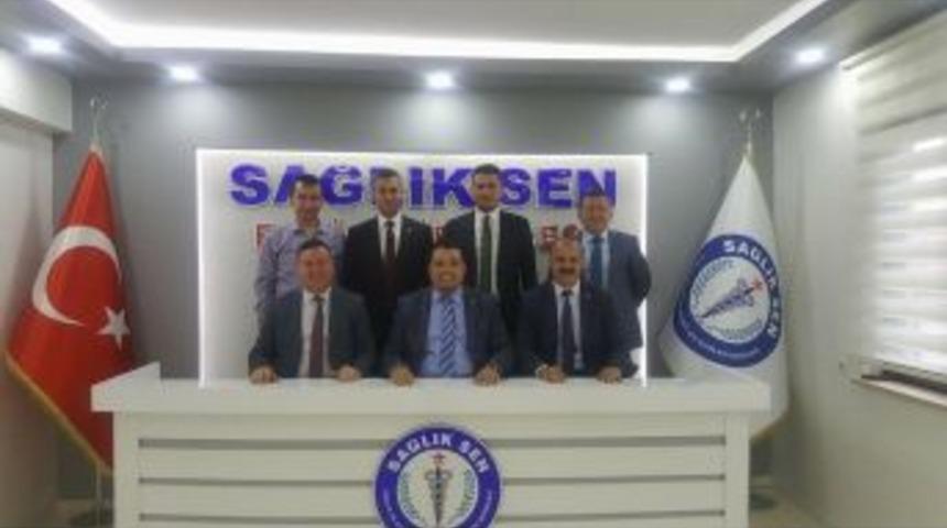 Hemşireler G&uuml;n&uuml; Kutlanıyor