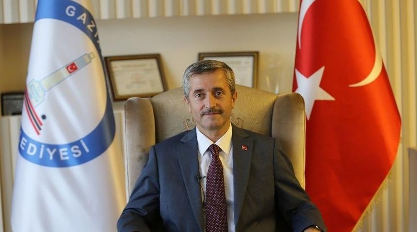Başkan Tahmazoğlu, Anneler G&uuml;n&uuml;n&uuml; Kutladı