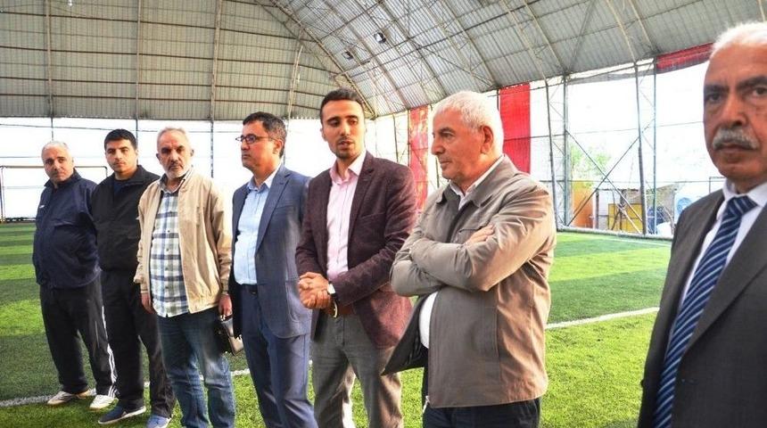 Birlik Ve Beraberlik Halı Saha Futbol Turnuvasının A&ccedil;ılışını Mumcu Yaptı
