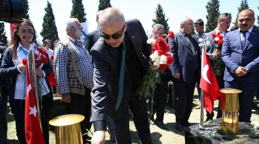 Başkan Erg&uuml;n Maden Şehitlerini Andı
