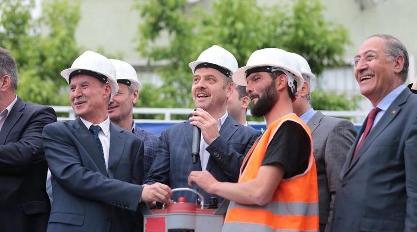 Gaziosmanpaşa&rsquo;da Hacı Veyis Camii&rsquo;nin Temeli Atıldı