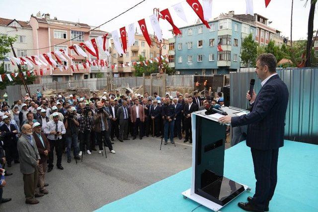 Gaziosmanpaşa&rsquo;da Hacı Veyis Camii&rsquo;nin Temeli Atıldı 1