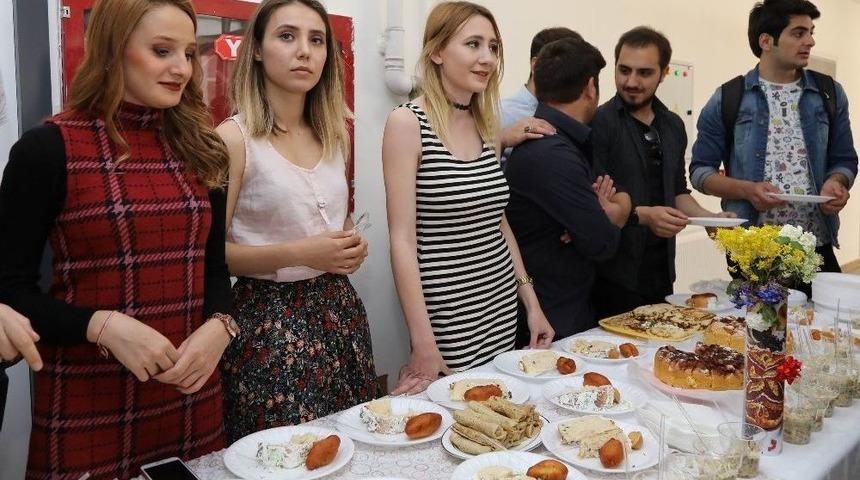 Er&uuml;&rsquo;de &lsquo;rus K&uuml;lt&uuml;r G&uuml;n&uuml;&rsquo; Etkinliği D&uuml;zenlendi