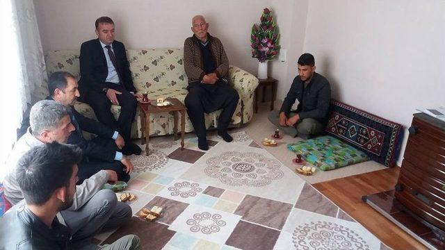 Adıyaman Kyk&rsquo;dan Şehit Ailelerine Ziyaret 2