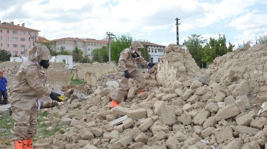 Afad&rsquo;dan Ger&ccedil;eğini Aratmayan Deprem Tatbikatı
