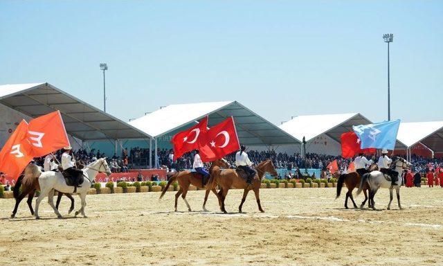 Başkan Yazıcı&rsquo;nın Teknolojinin Ser&uuml;veni Sergisi Etnospor K&uuml;lt&uuml;r Festivali&rsquo;nde De Sergileniyor 1