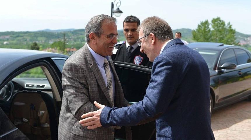 &Ouml;sym Başkanı Demir Bartın &Uuml;niversitesi&rsquo;nde