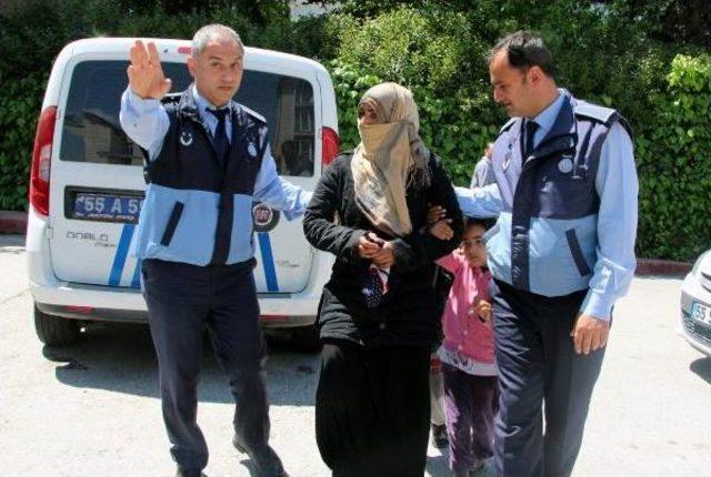 Dilenci Operasyonunda Anne Bayıldı, Çocukları Ağladı