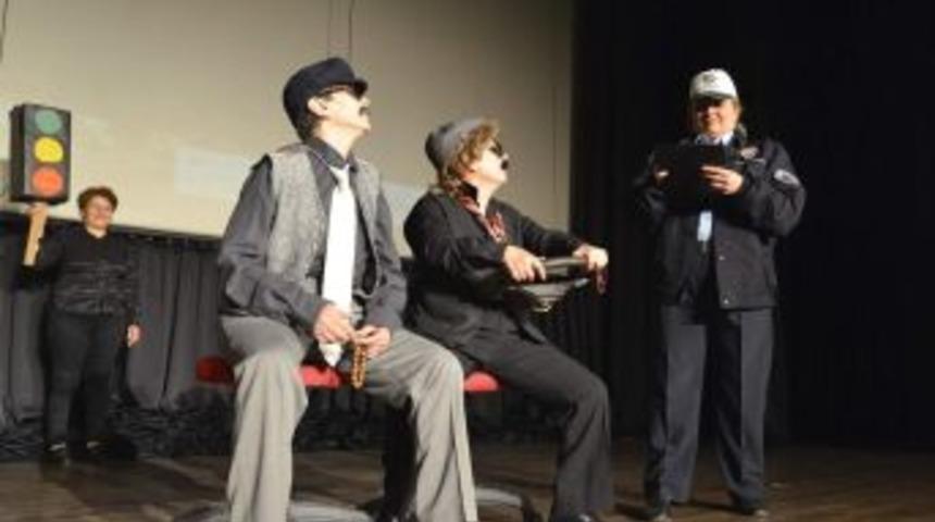 Tepebaşı&rsquo;ndan &lsquo;anneler G&uuml;n&uuml;ne &Ouml;zel&rsquo; Adlı Oyun