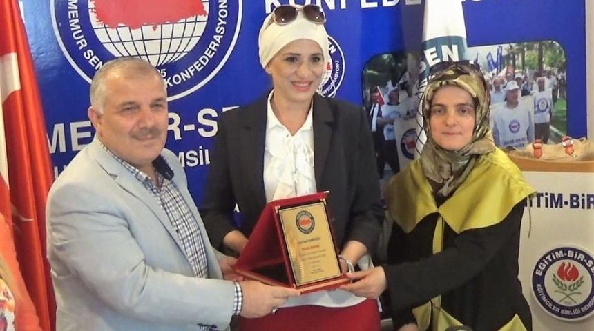 Memur-sen Anneleri Ve Engellileri Unutmadı