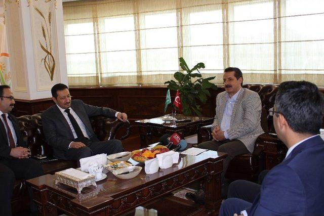 Bakan &Ccedil;elik, Suudi Arabistan B&uuml;y&uuml;kel&ccedil;isi El-khereji&rsquo;yi Kabul Etti 1