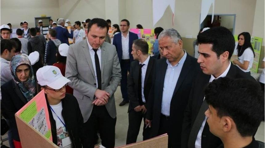 Lise &Ouml;ğrencilerinden T&uuml;bitak 4006 Bilim Fuarı