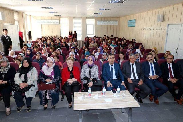 Yozgat&rsquo;ta Anneler G&uuml;n&uuml; Kutlandı 1