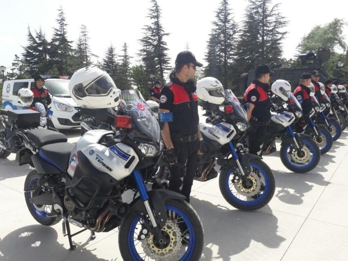 Yunusların Yeni Motosikletlerini Engelli &Ccedil;ocuklar Test Etti