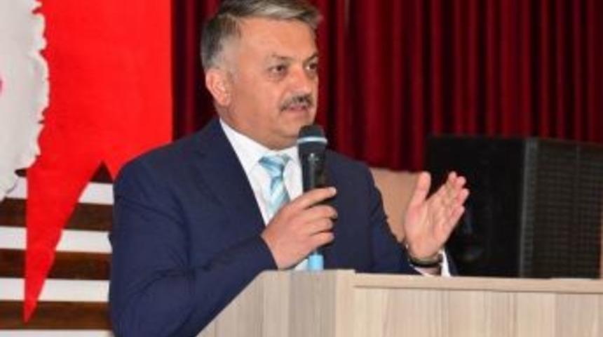 Vali Yazıcı, Anneler G&uuml;n&uuml;&rsquo;n&uuml; Kutladı