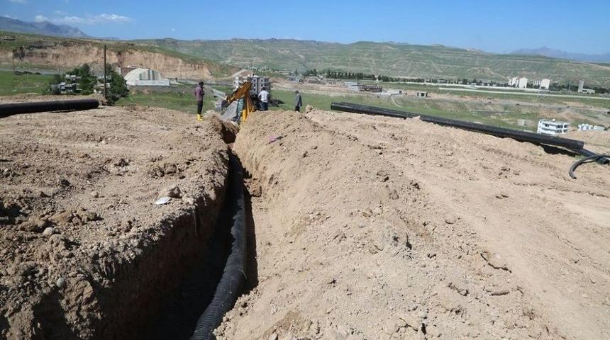 Cizre Belediyesi Su Sorununu &Ccedil;&ouml;z&uuml;yor