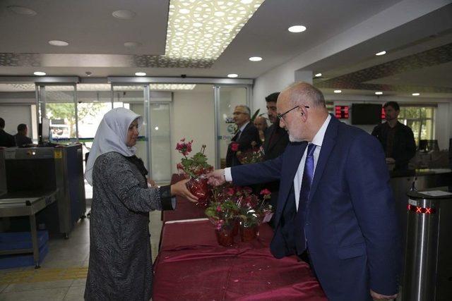 Beykoz Belediyesi Sağlık İşleri M&uuml;d&uuml;rl&uuml;ğ&uuml;&rsquo;nden Annelere Jest 2