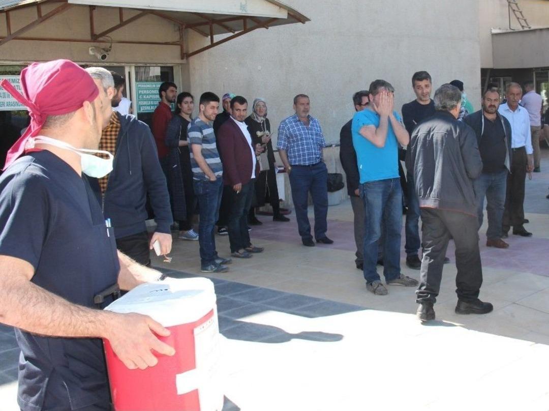 8 &Ccedil;ocuk Babasının Organları 3 Kişiye Umut Oldu