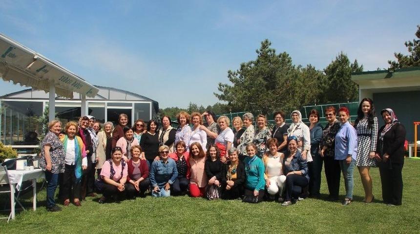 Chp&rsquo;nin Altın Kızları Kahvaltıda Buluştu