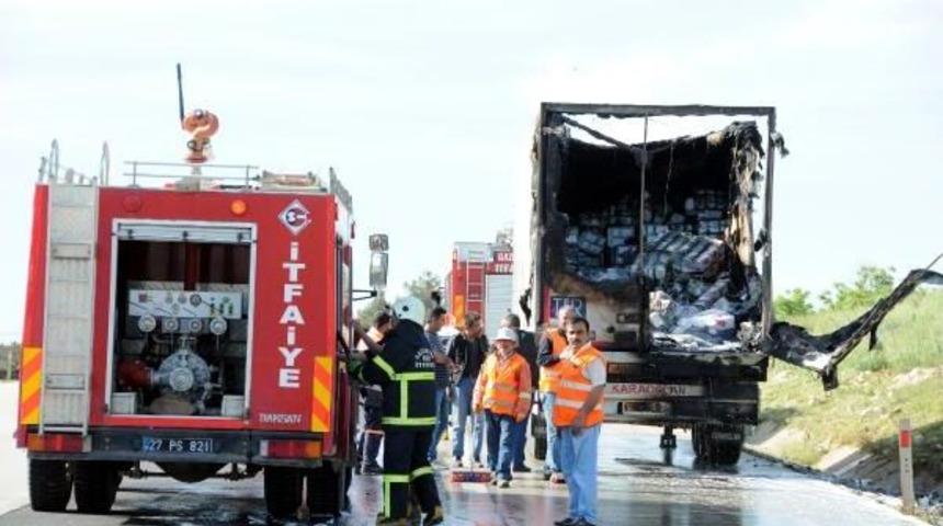 Gaziantep'te Tır'da Yangın