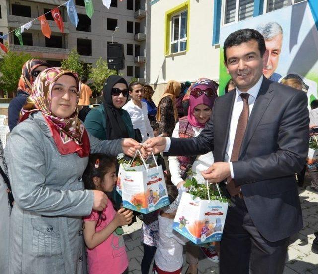 Yeşilyurt Belediye Başkanı Hacı Uğur Polat: