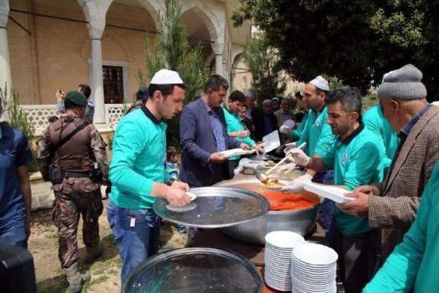 Müezzinoğlu: Ölen De, Öldüren De 'allah Allah' Diyor