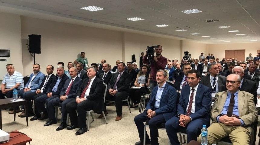 T&uuml;rkiye&rsquo;deki İtfaiye Y&ouml;neticileri Konya&rsquo;da Buluştu