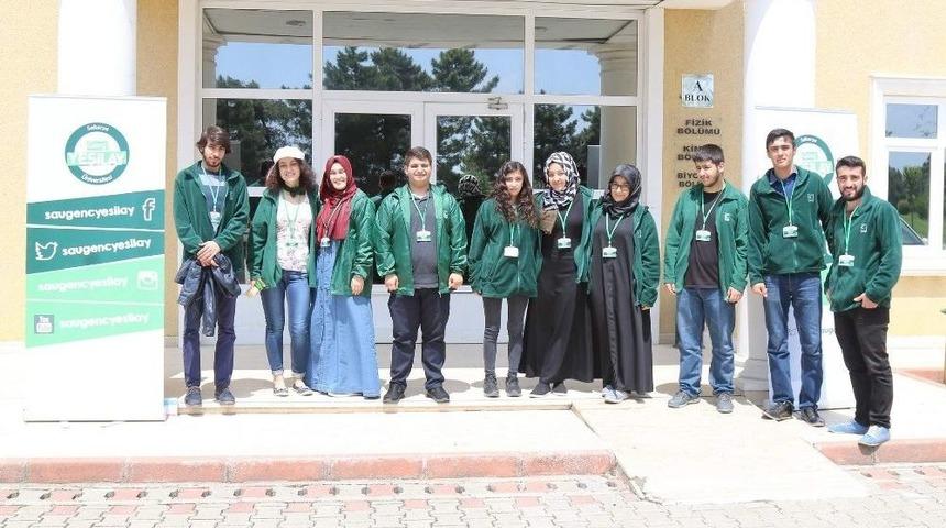 Sa&uuml; Kamp&uuml;ste Dumansız Hava Sahası