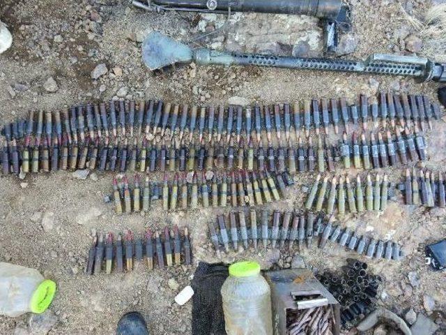 Yüksekova'da Teröristlere Ait Silah Ve Mühimmat Ele Geçirildi