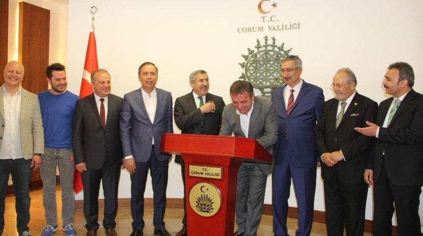 Hayırsever İş Adamından Babası Adına Okul