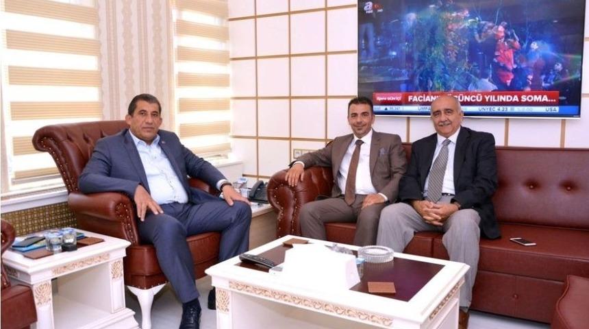 Yaşama Dokunanlar Platformundan Başkan Atilla&rsquo;ya Ziyaret