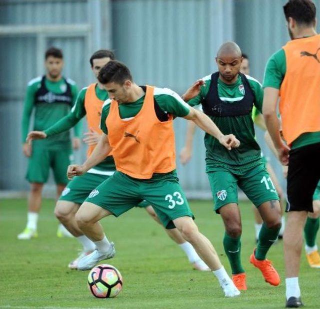 Bursaspor’Da Beşiktaş Hazırlığı Sürüyor