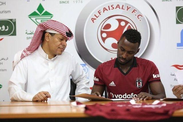 İmza T&ouml;reninde İlgin&ccedil; Olay 1