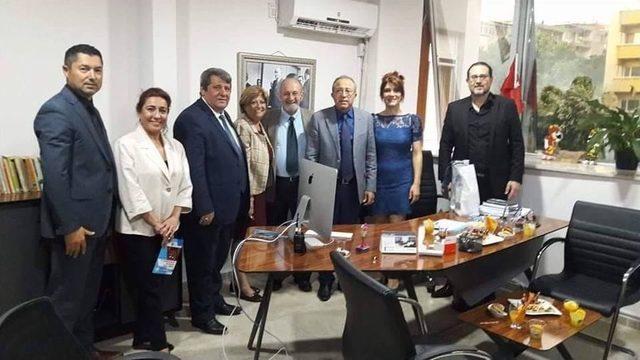 K&uuml;&ccedil;&uuml;k Sakar Cadı, &rsquo;en İyi &Ccedil;ocuk Oyunu&rsquo; &Ouml;d&uuml;l&uuml;n&uuml; Aldı 2