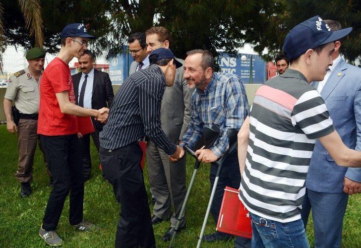 Beş Engelli Genç Asker Olup Terhis Oldu G3