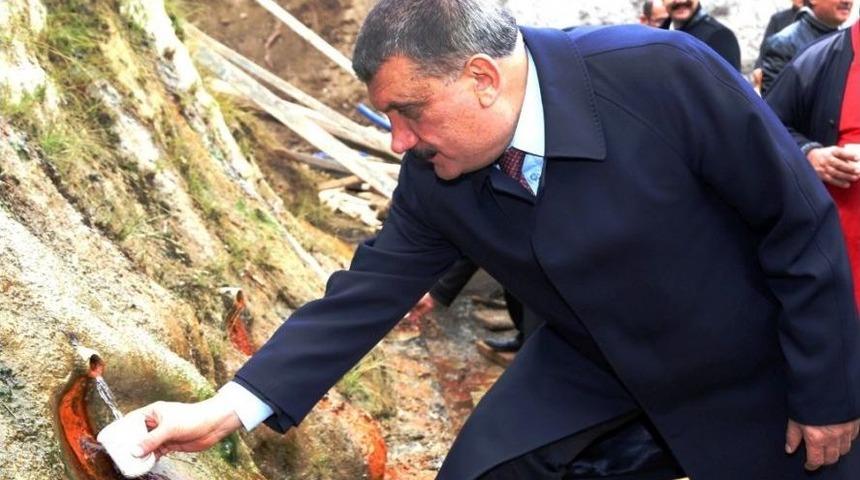 Dağlardan Gelen Şifa Kaynağı İspendere İçmeleri