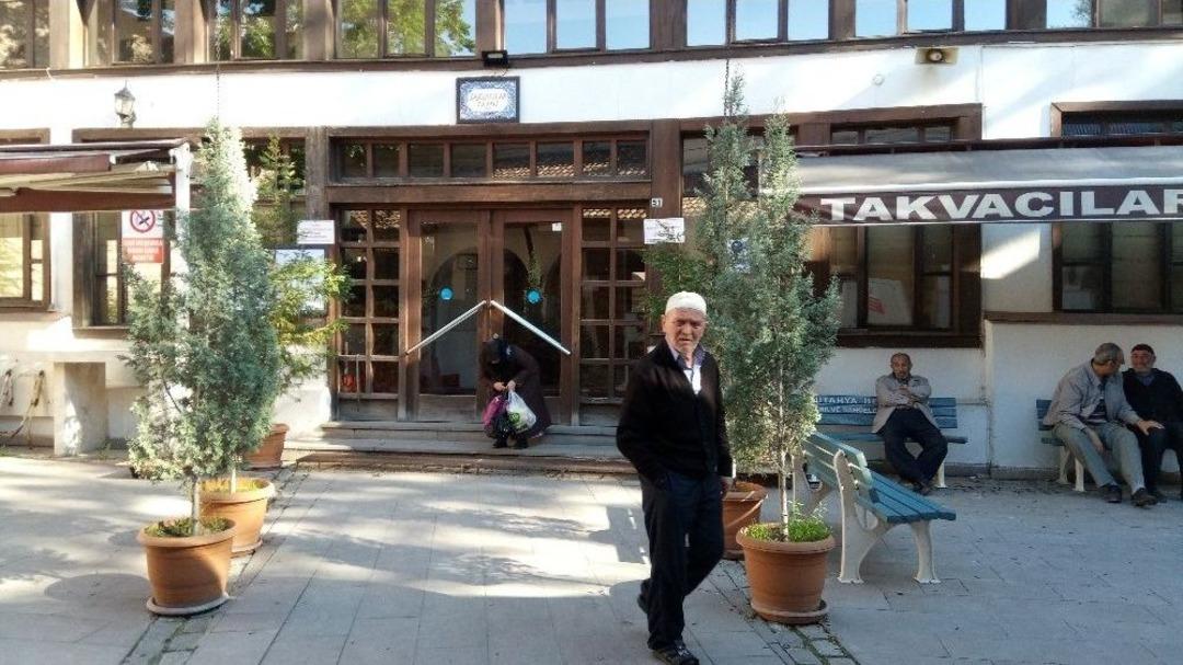 3 Yıldır Kur&rsquo;an-ı Kerim-i Hatmediyorlar