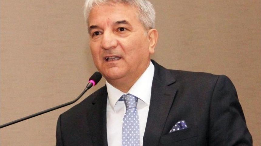 İzmir&rsquo;e D&ouml;rt Ayda Gelen Turist Sayısı 100 Bin&rsquo;i Ge&ccedil;ti