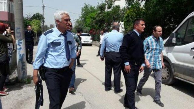 Bursa da Madde Bağımlısı Genç, Annesi Ve Ablasını Rehin Aldı 2