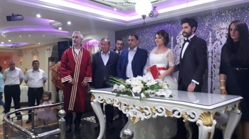 Hayırsever İşadamı Kumek&rsquo;ın Mutlu G&uuml;n&uuml;!