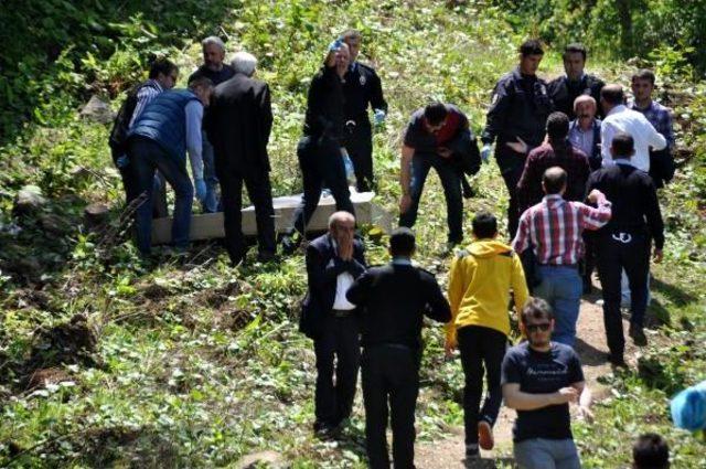 Trabzon'da Yaşlı Bir Kadının Cesedi Bulundu 