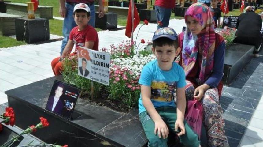 Soma'da Acının Yıl D&ouml;n&uuml;m&uuml;nde, Y&uuml;rekler Birleşti (3)